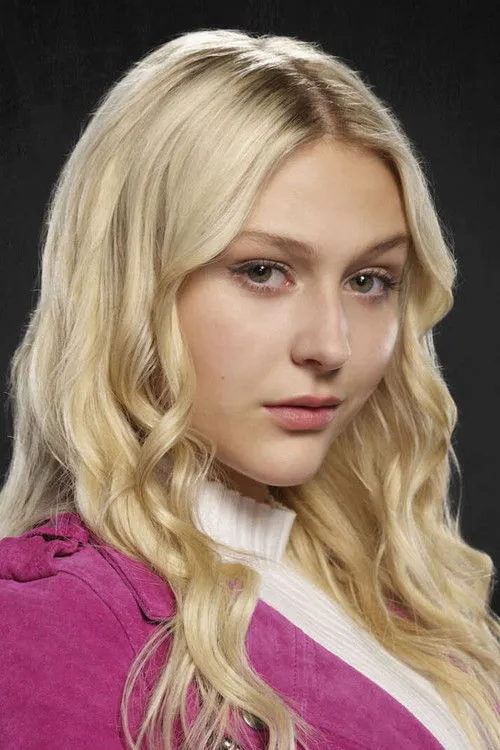 Alyvia Alyn Lind photo