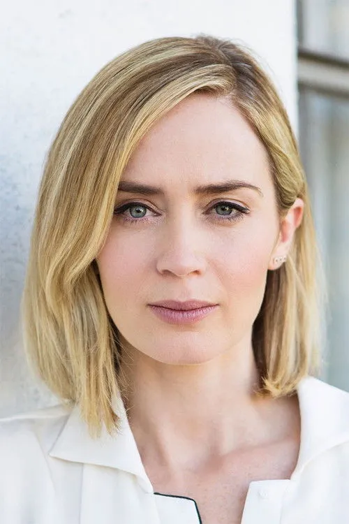 Emily Blunt photo