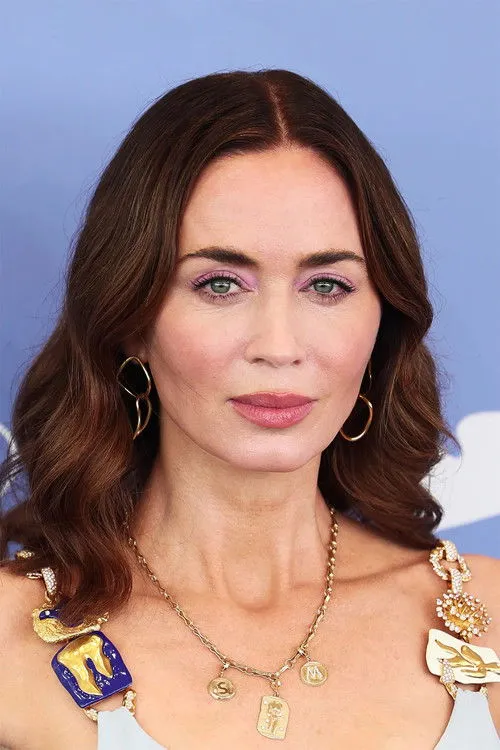 Emily Blunt photo