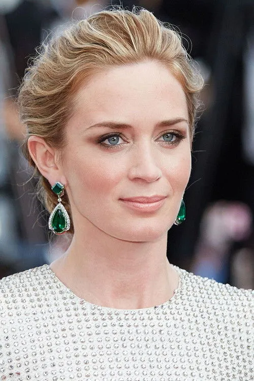 Emily Blunt photo