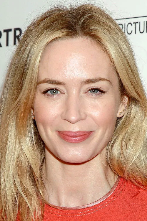Emily Blunt photo