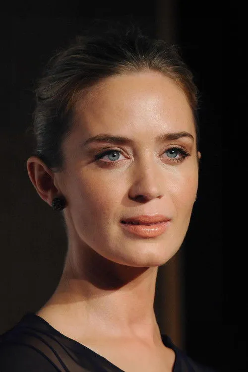 Emily Blunt photo