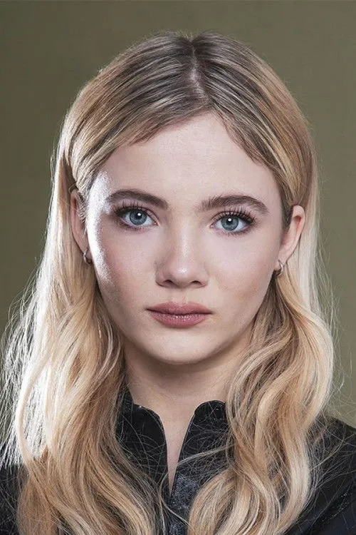 Freya Allan photo