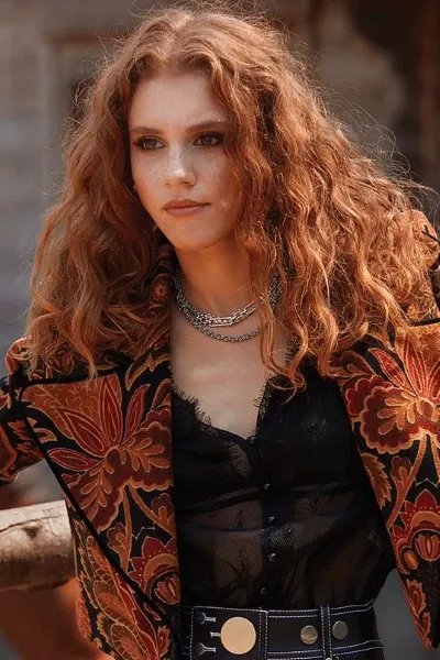 Ahsen Eroğlu photo