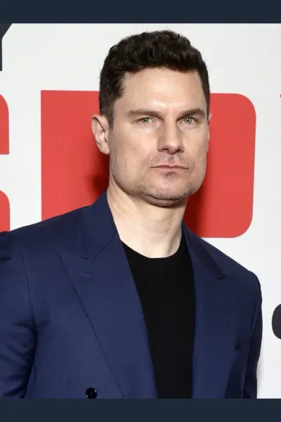 Flula Borg photo