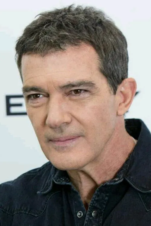 Antonio Banderas photo