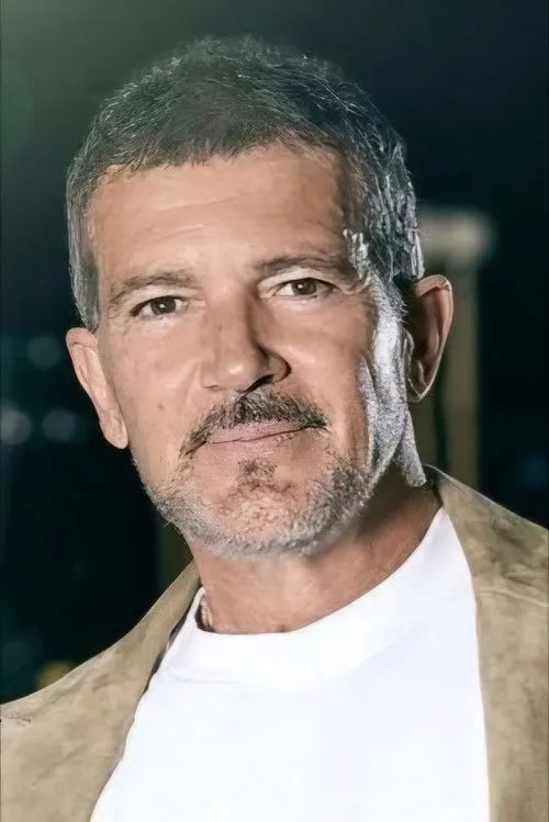Antonio Banderas photo