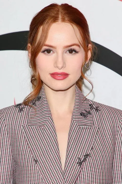 Madelaine Petsch photo
