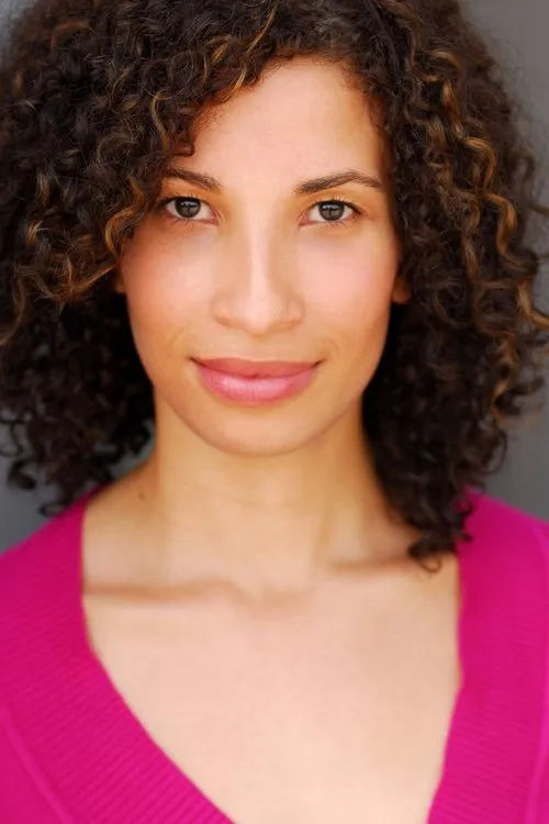 Alexandria Steffensen photo