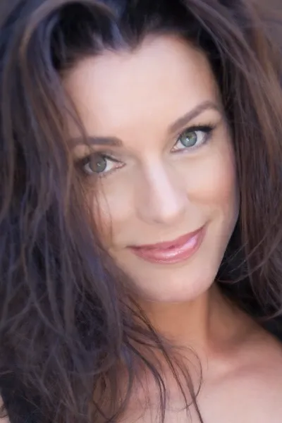 Sarah Deakins