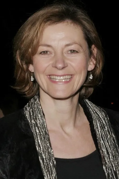 Frankie, Amanda's mother