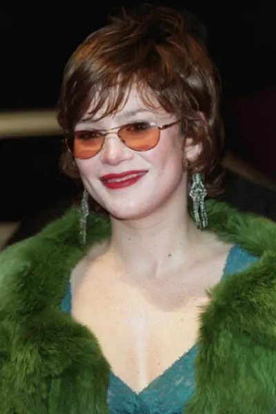 Anna Friel photo