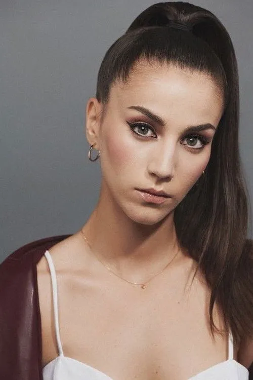 Claudia Salas photo