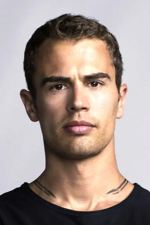 Theo James photo