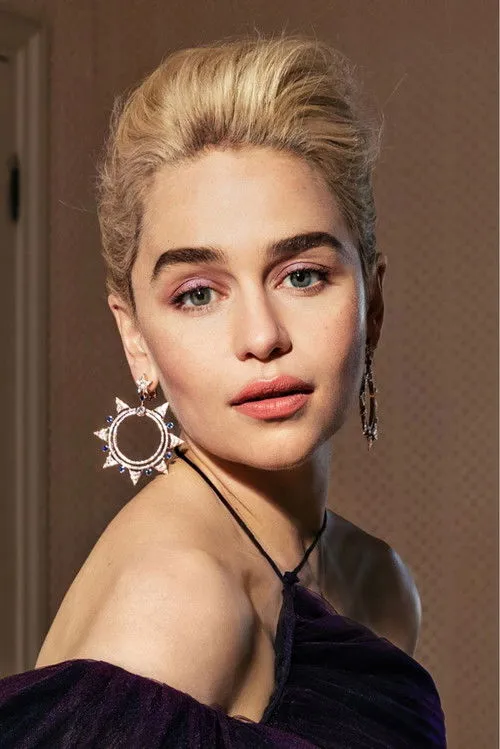 Emilia Clarke photo