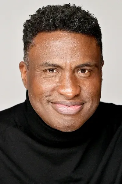 Michael-Leon Wooley photo