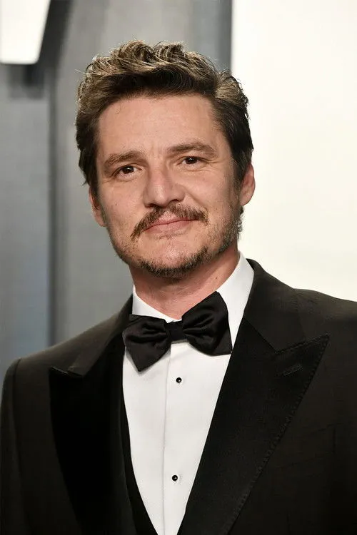 Pedro Pascal photo