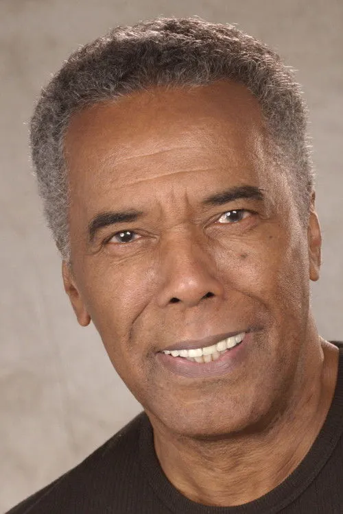 Robert Hooks photo