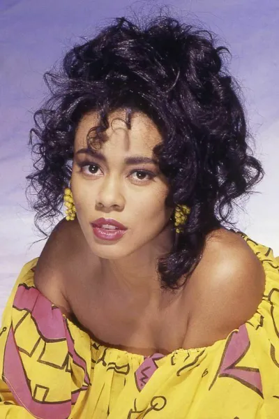 Lela Rochon photo