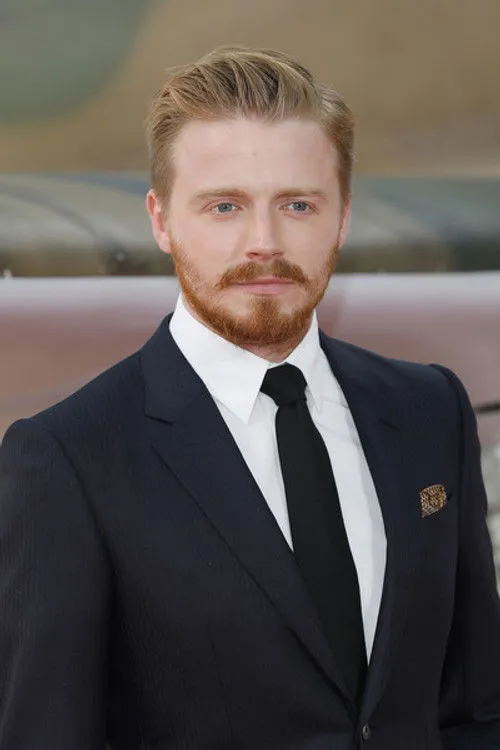 Jack Lowden photo