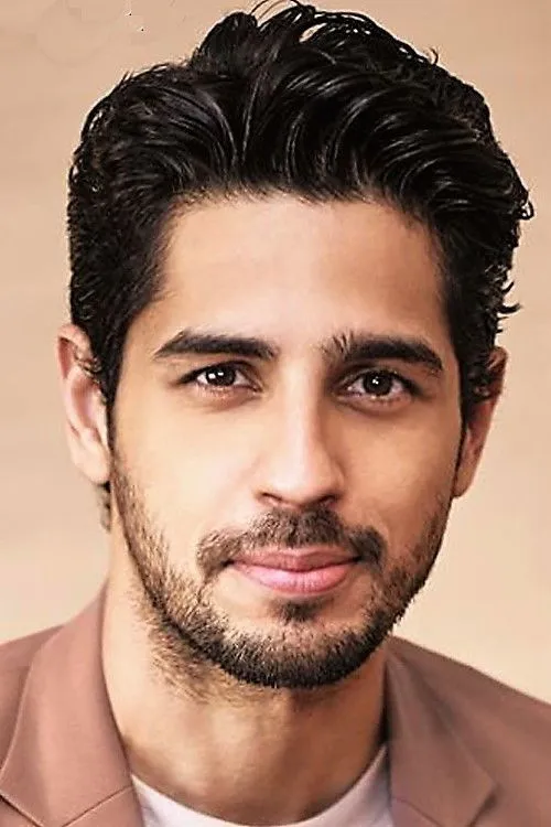 Sidharth Malhotra photo