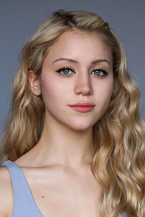 Caylee Cowan photo