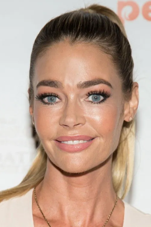 Denise Richards photo