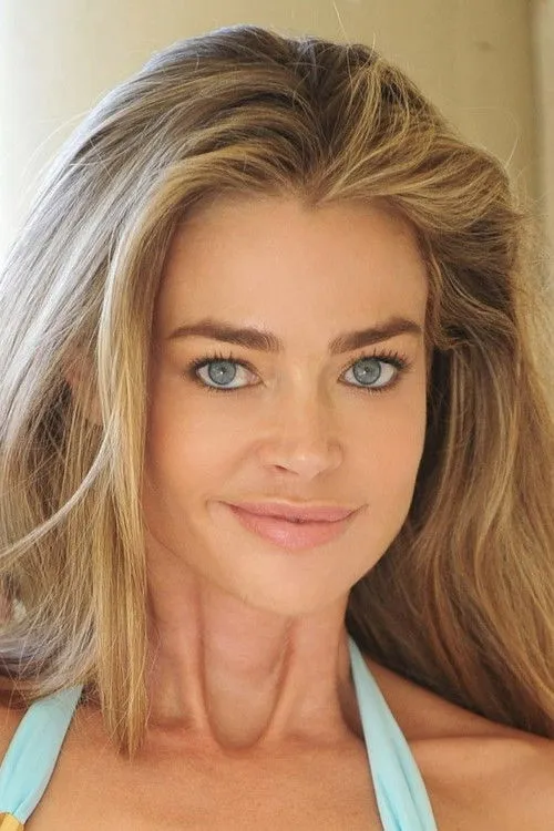 Denise Richards photo
