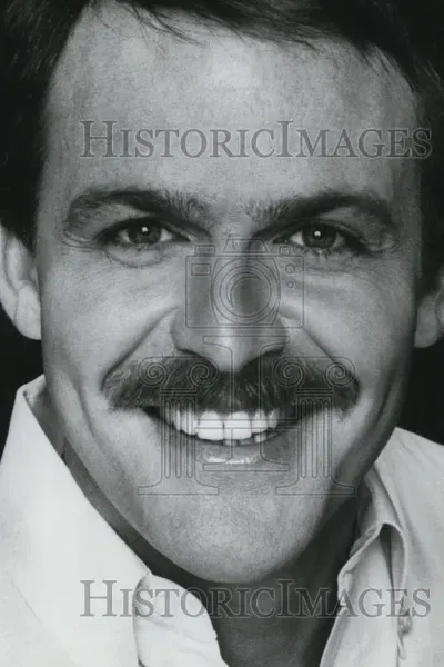 Ron Raines photo
