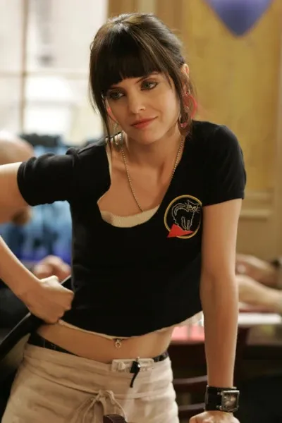 Mena Suvari photo