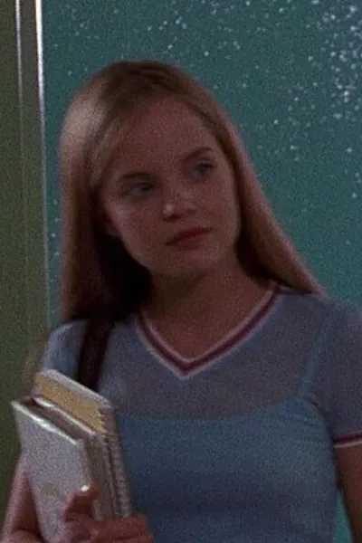 Mena Suvari photo