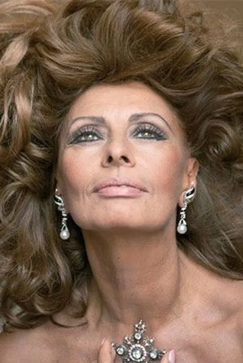 Sophia Loren photo