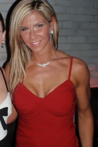 Shannon Leroux photo