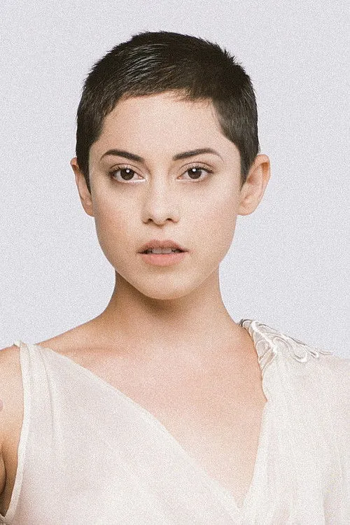 Rosa Salazar photo