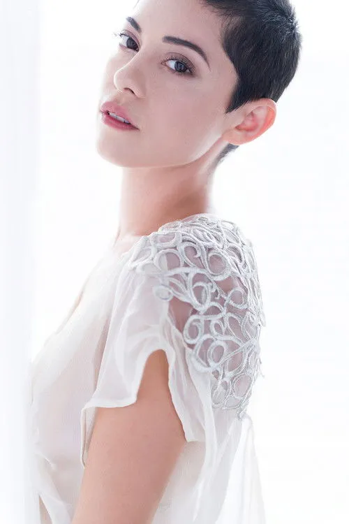Rosa Salazar photo