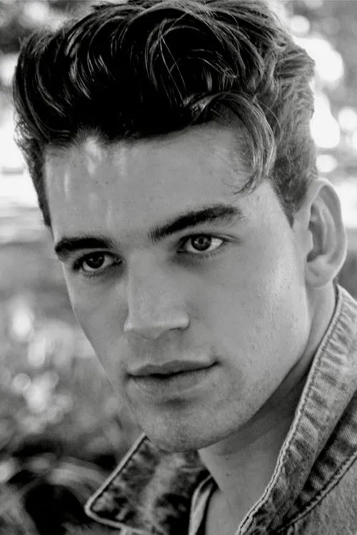 Noah Fearnley photo