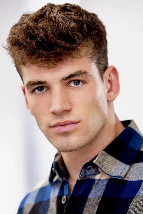 Noah Fearnley photo