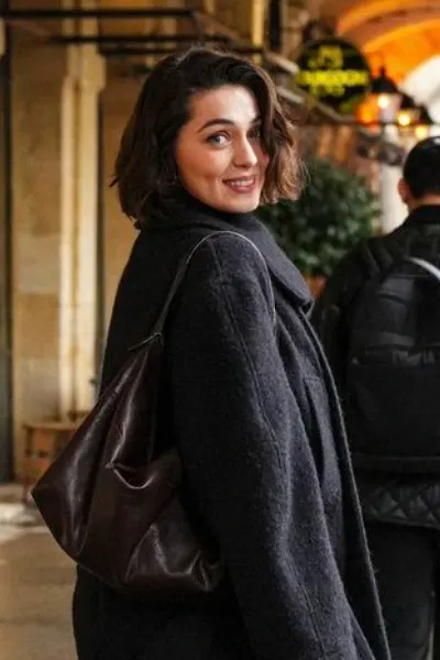 Sylvia Delacroix