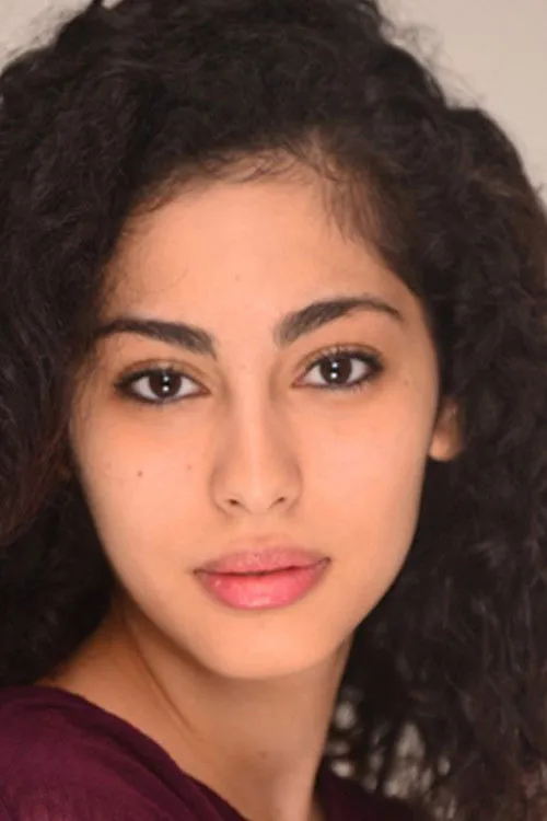 Mina El Hammani photo