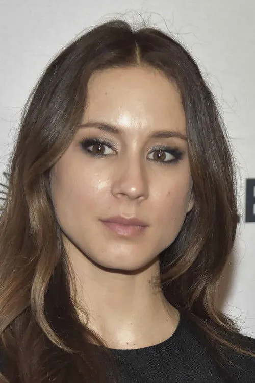 Troian Bellisario photo