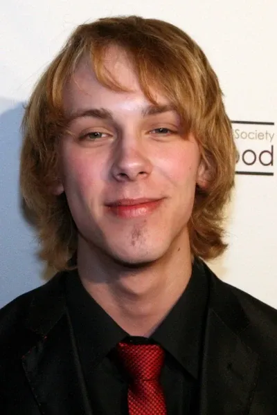 Zack Shada photo