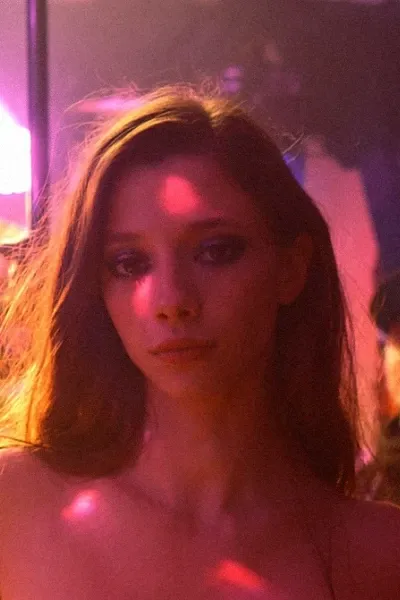 Polina Gukhman photo