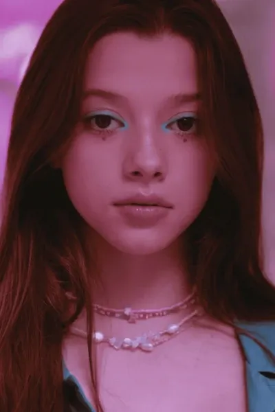 Polina Gukhman photo