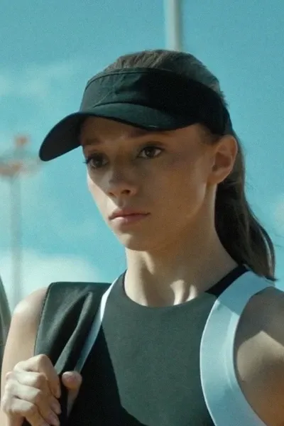 Polina Gukhman photo