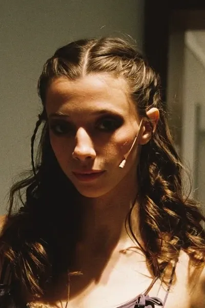 Polina Gukhman photo