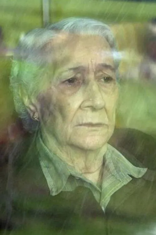 Mary González