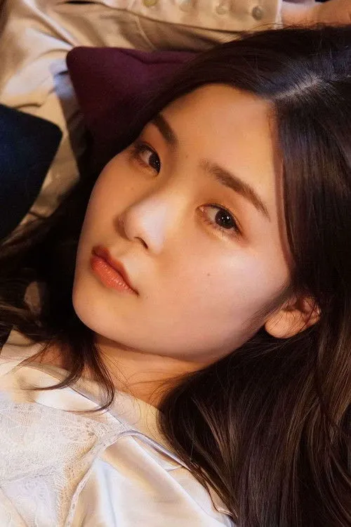 Emiri Suyama