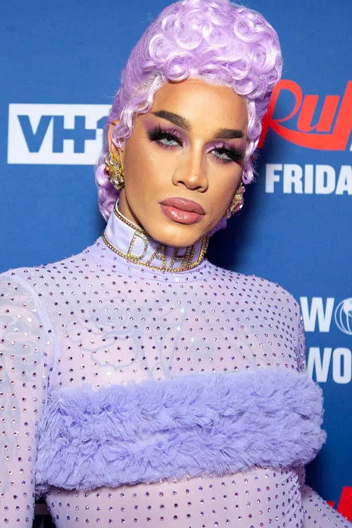 Dahlia Sin photo