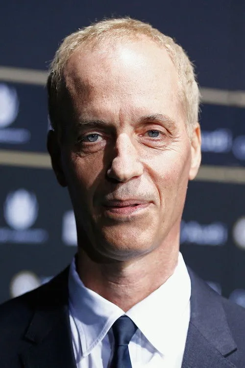 Dan Gilroy photo