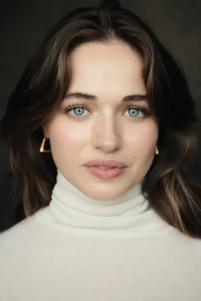 Millie Kent photo